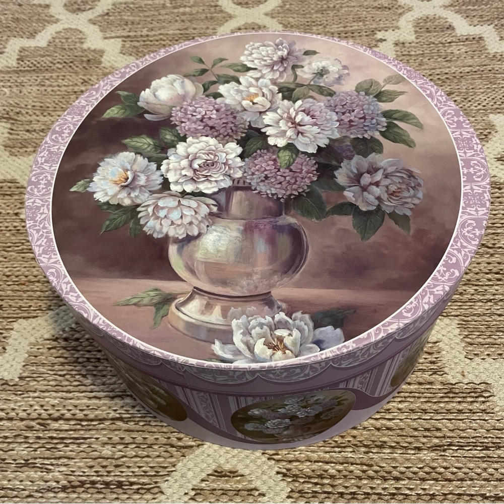 Hat Box 12” Excellent Condition
